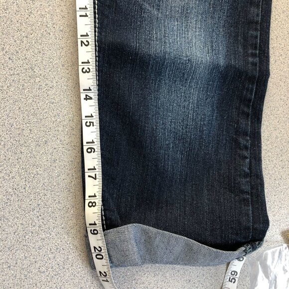 ZCO Capri Jeans Women 9  Angel Wing Stud Denim Low Rise Dark Wash - Picture 6 of 6